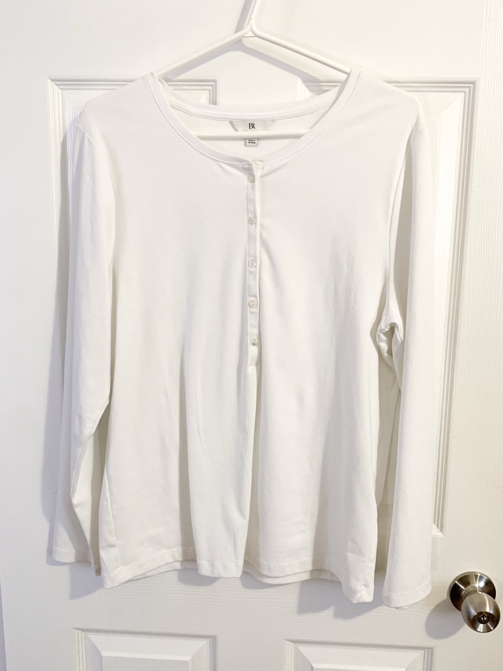 Banana Republic White Long Sleeve Henley Top - size XL